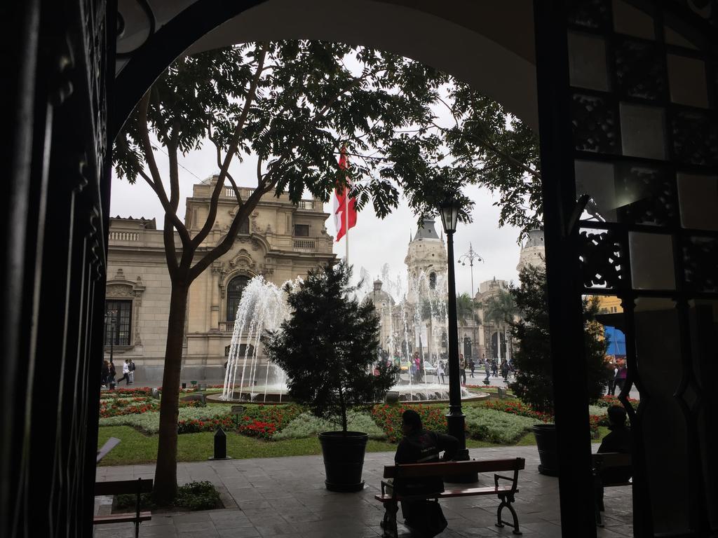 Apartment Best Place In Plaza Mayor Lima, Pizarro Building Lima